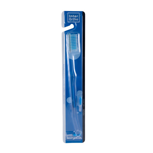 Cepillo dental para ortodoncia